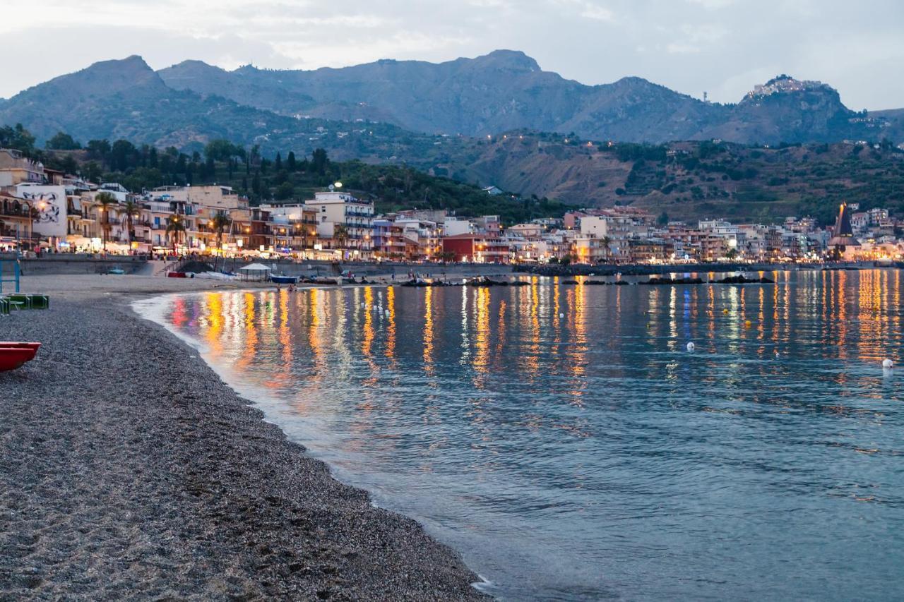 Le Tre More Giardini-Naxos Extérieur photo