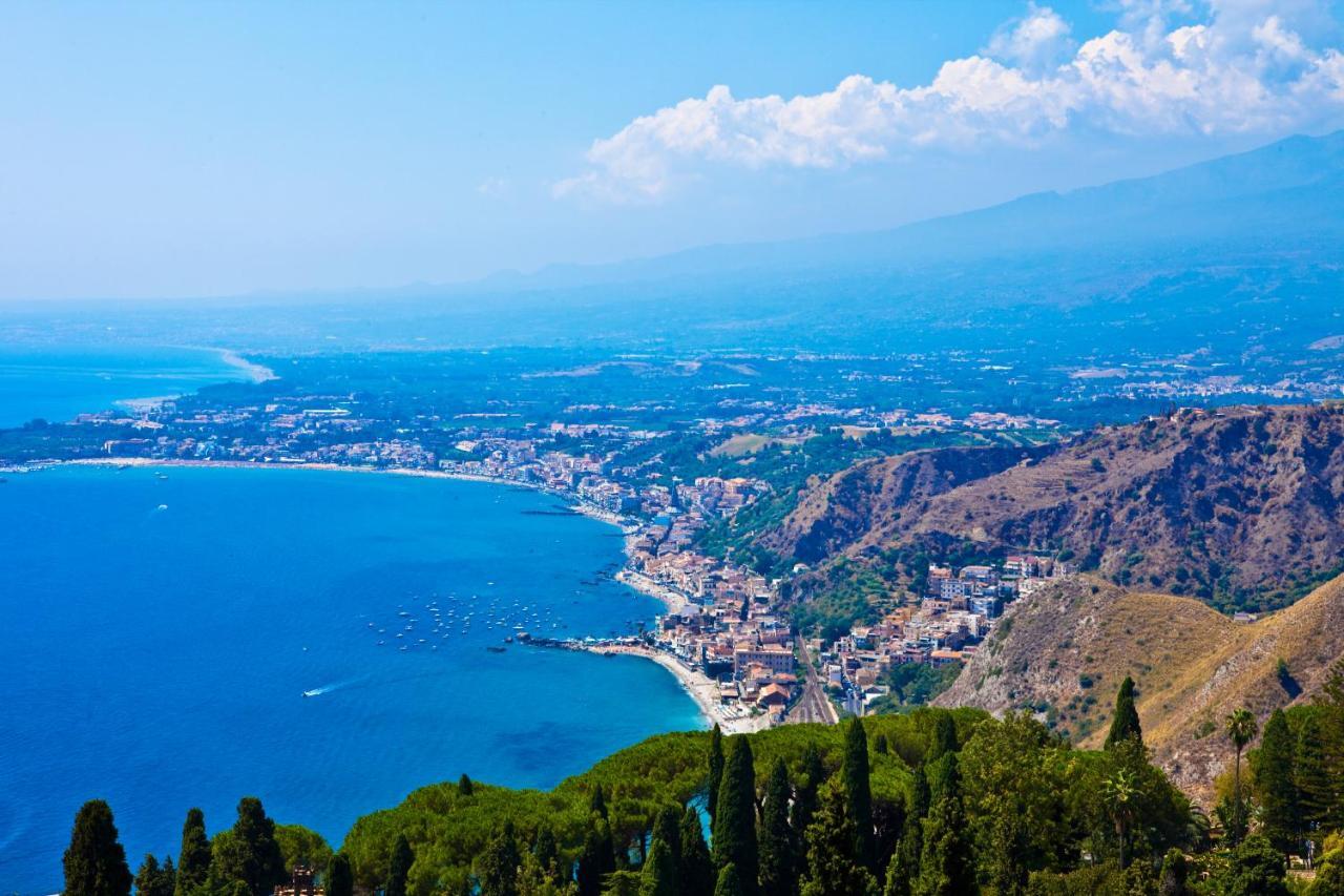 Le Tre More Giardini-Naxos Extérieur photo